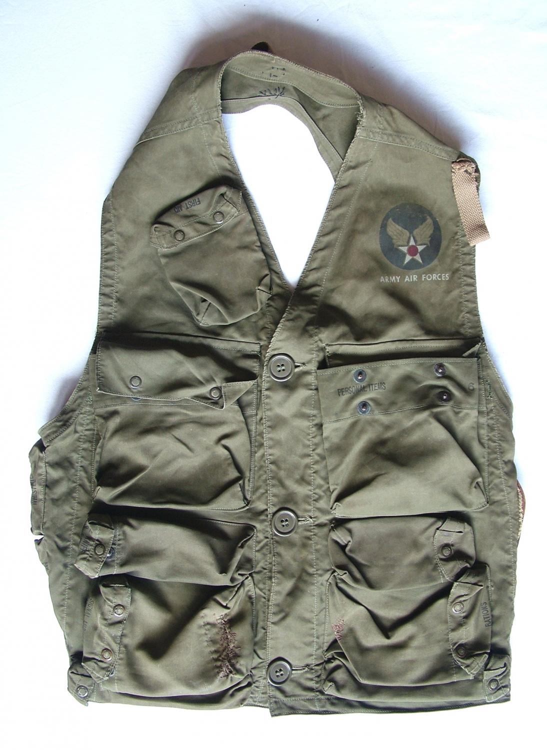 USAAF Emergency Sustenance Vest, C-1