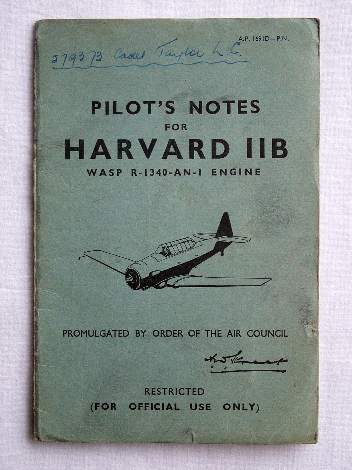 RAF Pilot's Notes : Harvard IIB