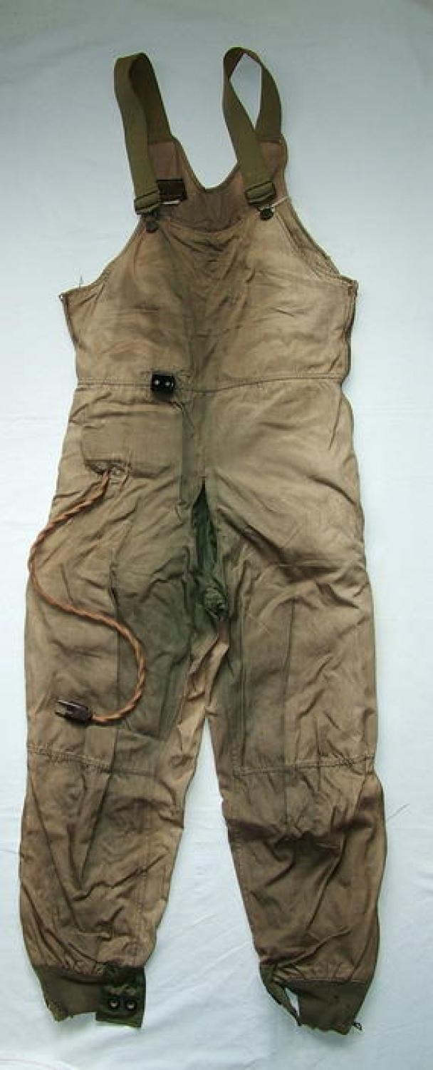 USAAF F-3 Electrically Heated Flying Trousers