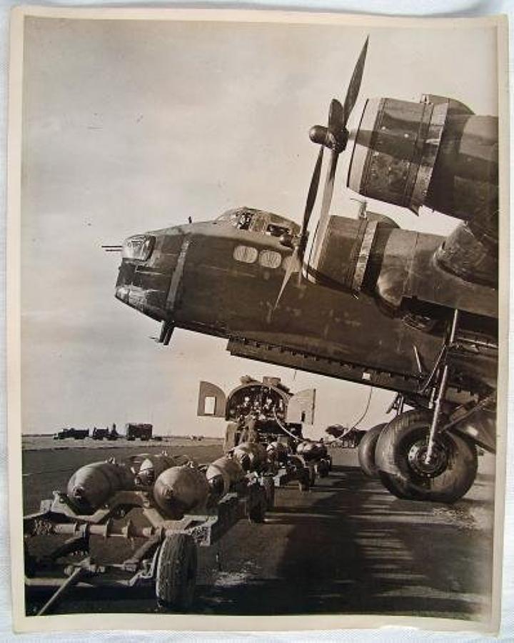 Photo - Short Stirling Bomber