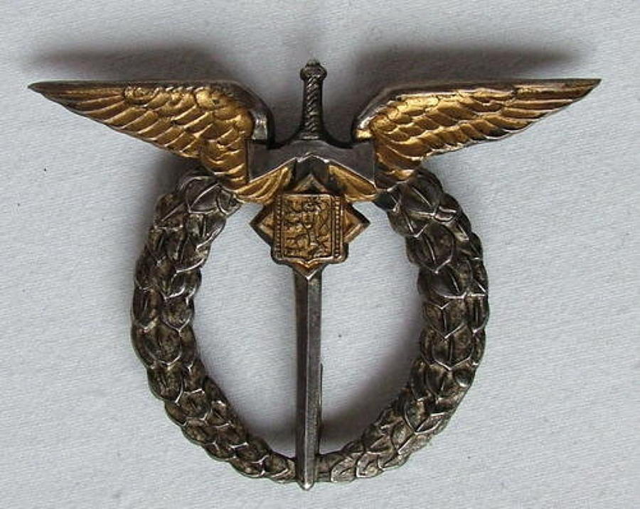 WW2 Czech Pilot's Badge - English Made