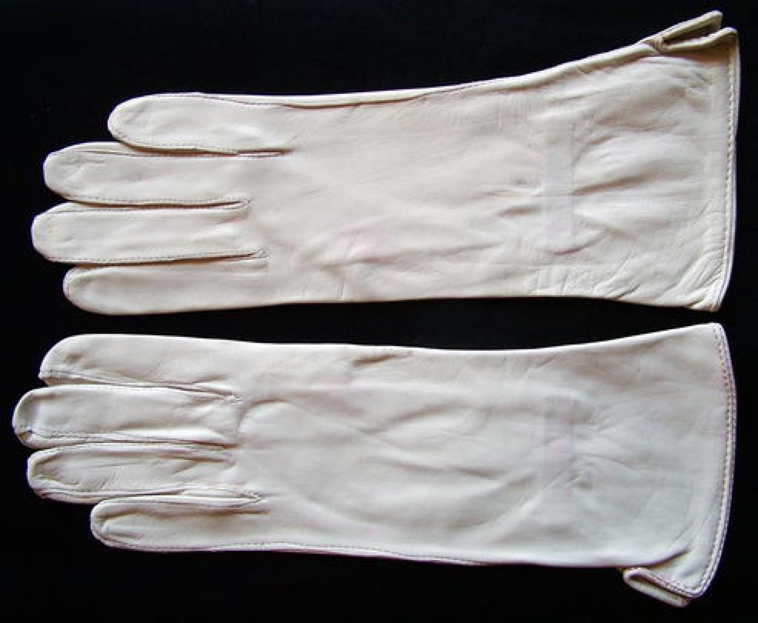 RAF White Cape Leather Flying Gloves, New
