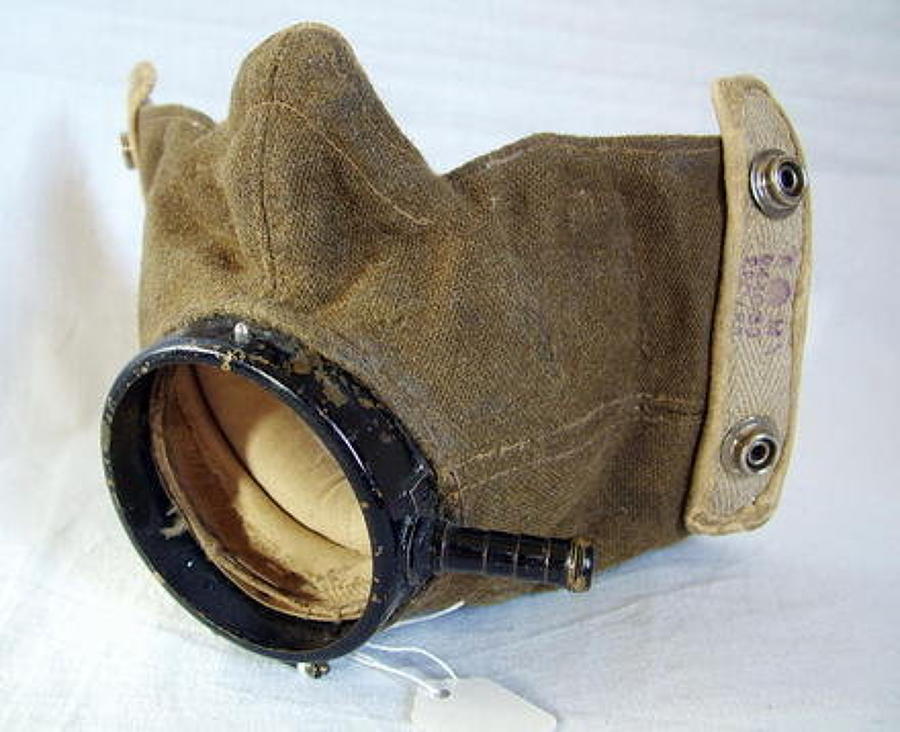 RAF D-type Oxygen Mask