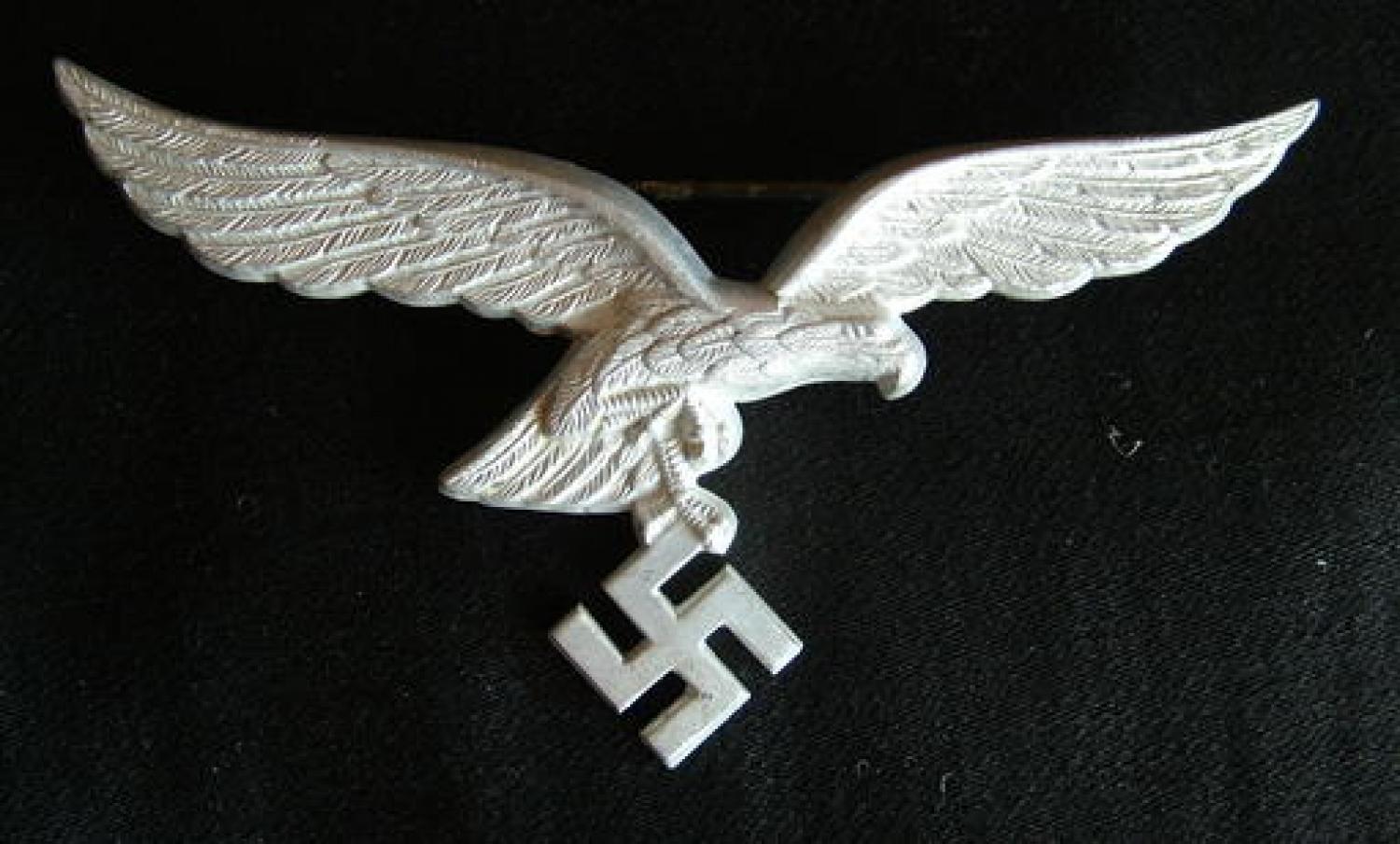 Luftwaffe Pin Backed Alloy Breast Eagle