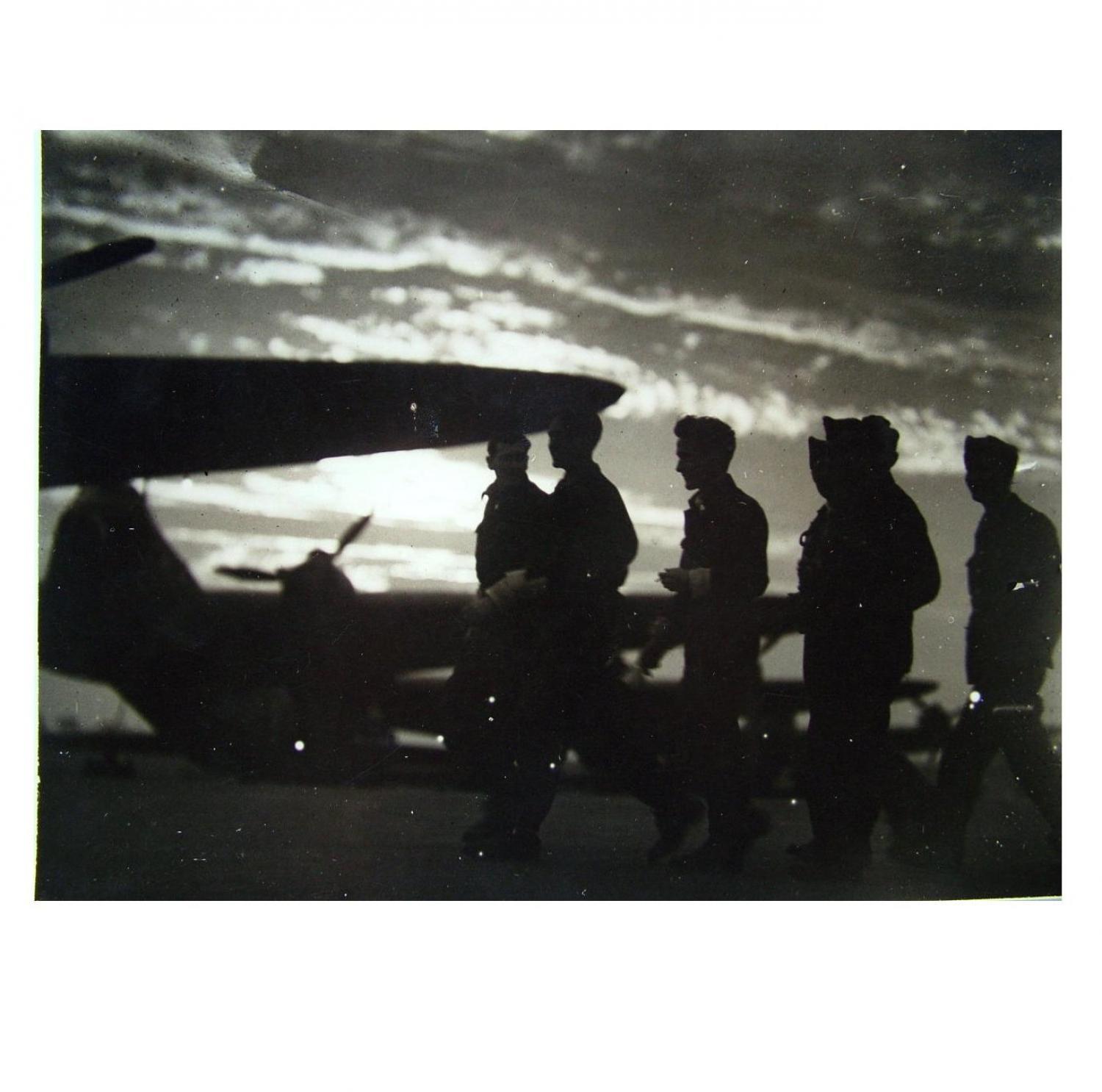 Press Photo - Stirling Aircrew c.1943