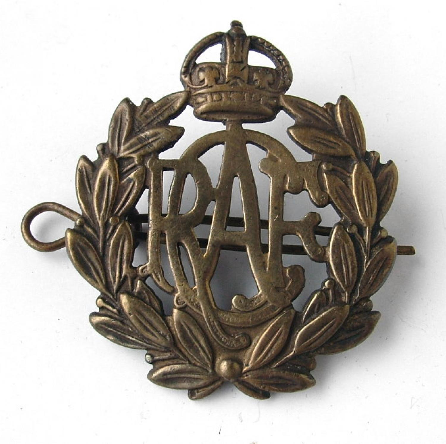 RCAF Cap badge