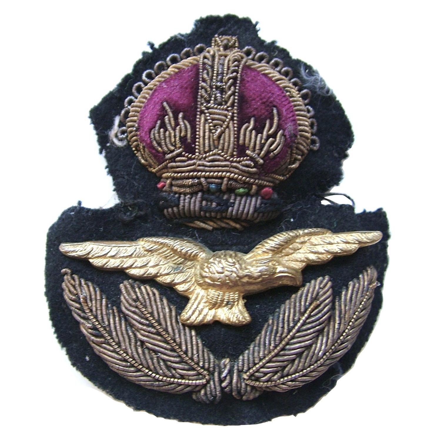 RAF Officer rank service dress cap badge