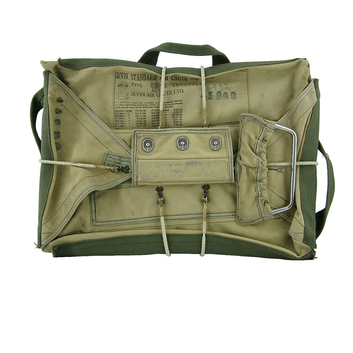 RCAF / RAF seat type parachute pack