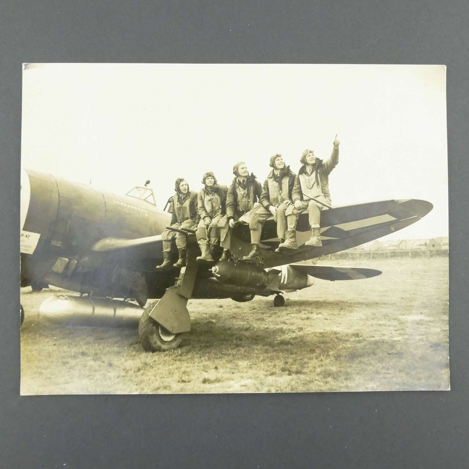 Press photograph - USAAF pilots of 9th Fighter Command, England