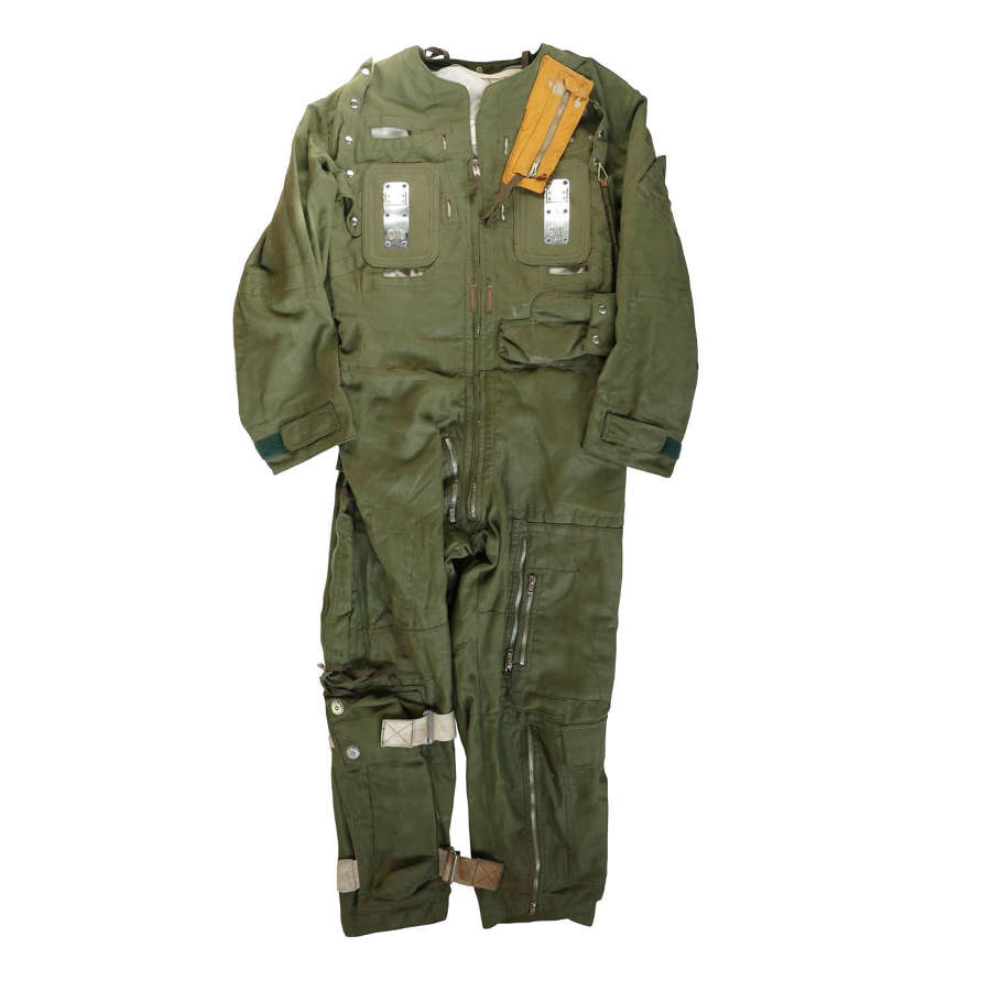 RAF flying suit, Mk.5 combined with harness Type D, Mk.3