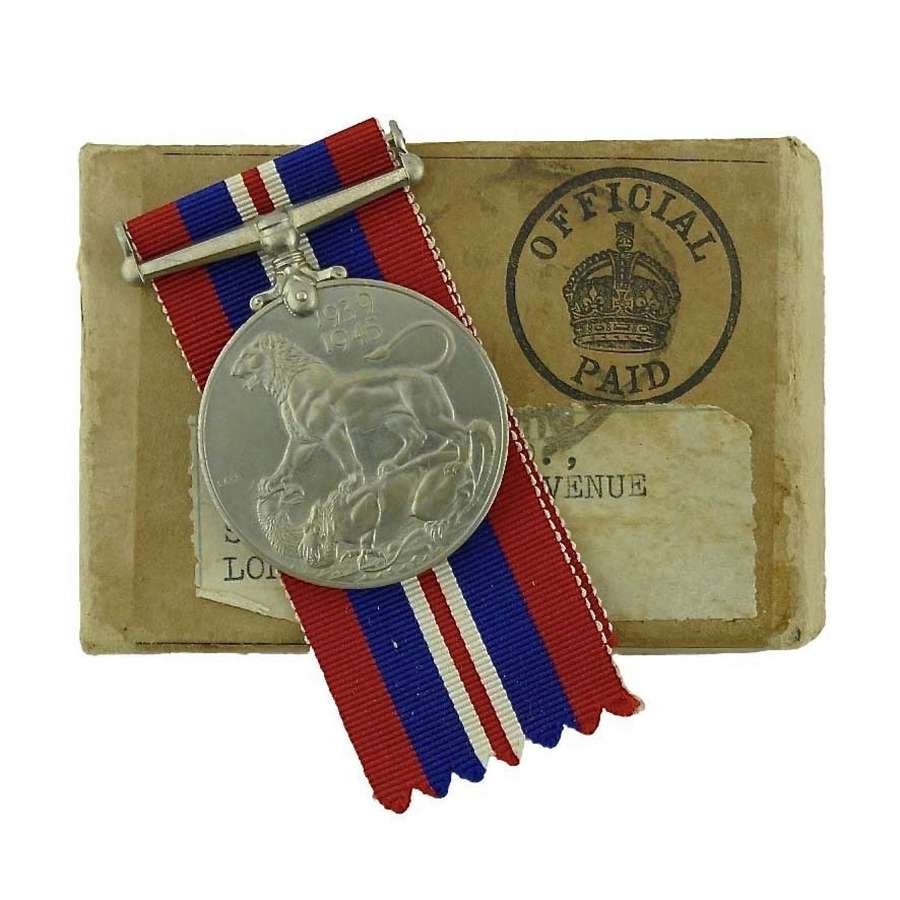 RAF officer's war medal, boxed