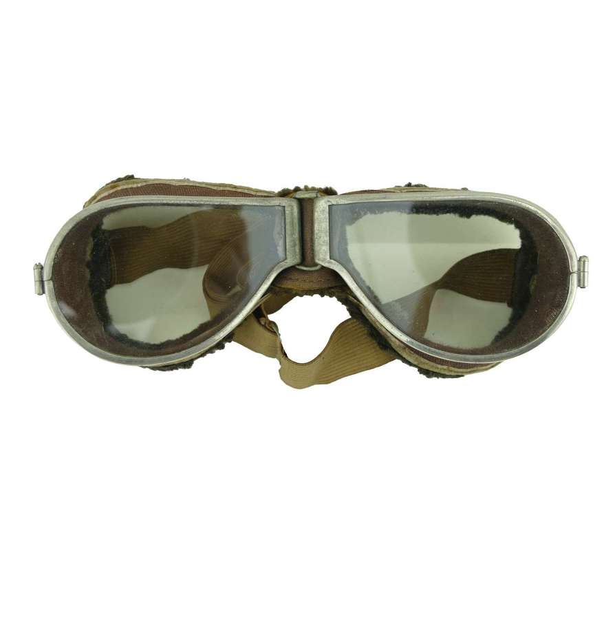 RFC / RAF used Lewis flying goggles