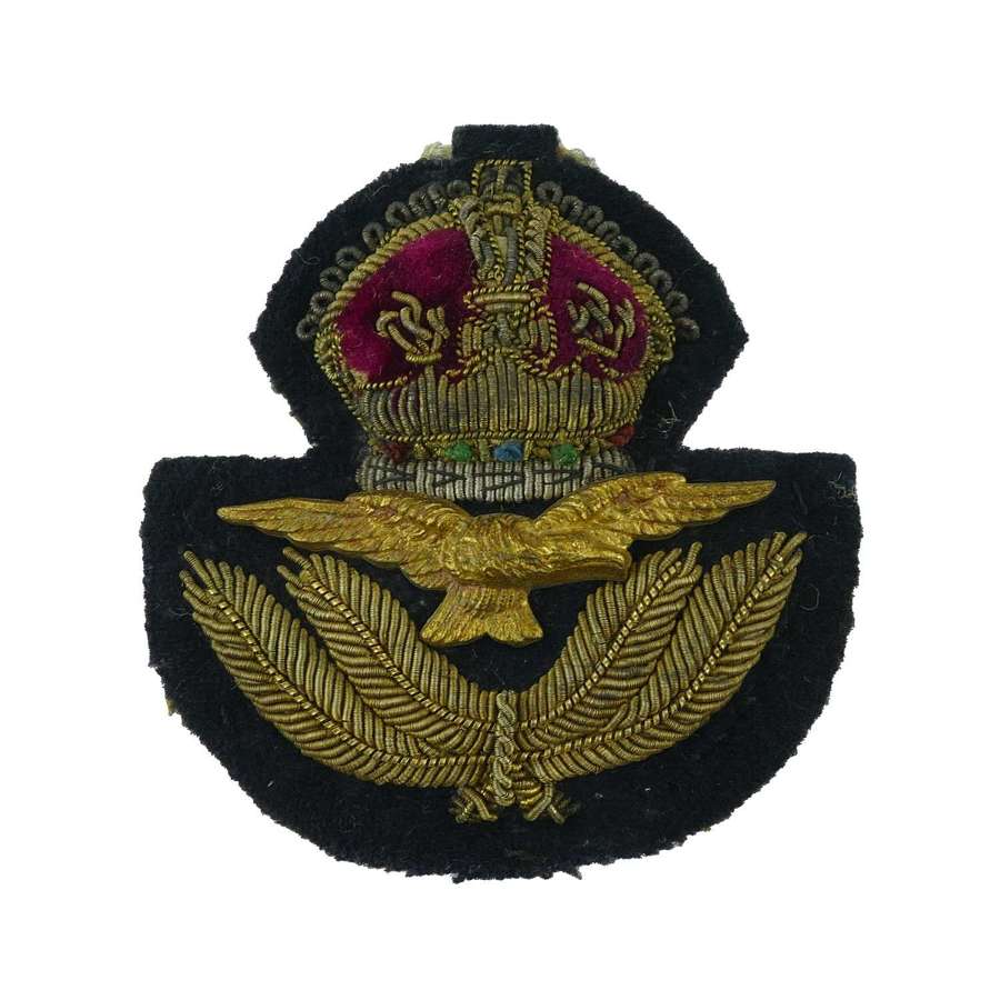 RAF Officer rank service dress cap badge