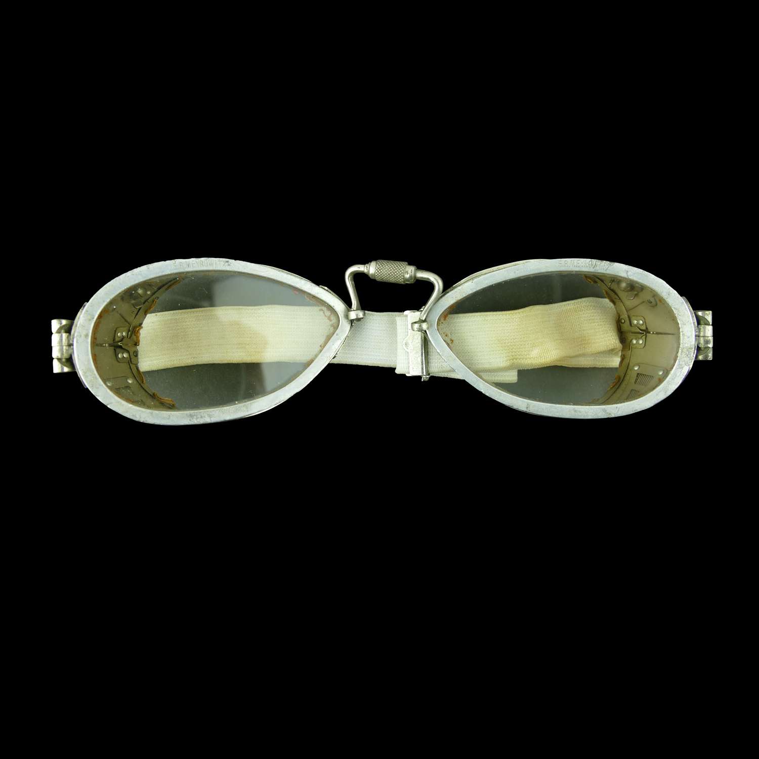 RAF used Luxor flying goggles