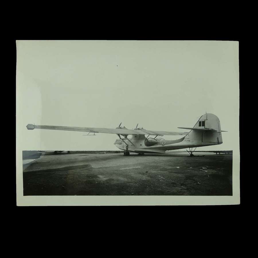 Ministry or Aircraft Production photo - Catalina