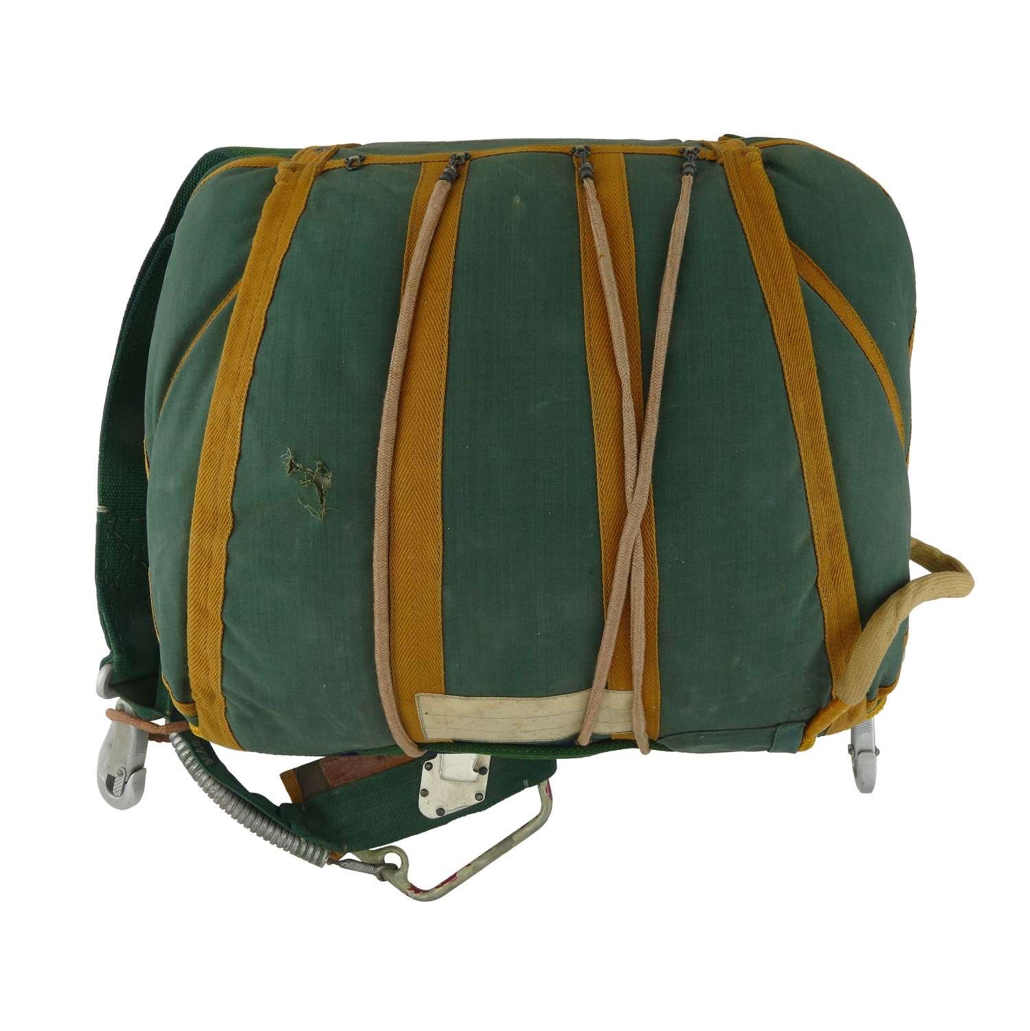 Imperial Japanese type 97 parachute pack assembly and bag